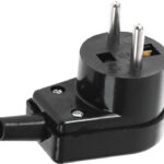 Wtyczka kątowa 220-05 16A 250V IP20 Czarna Viplast 220-05